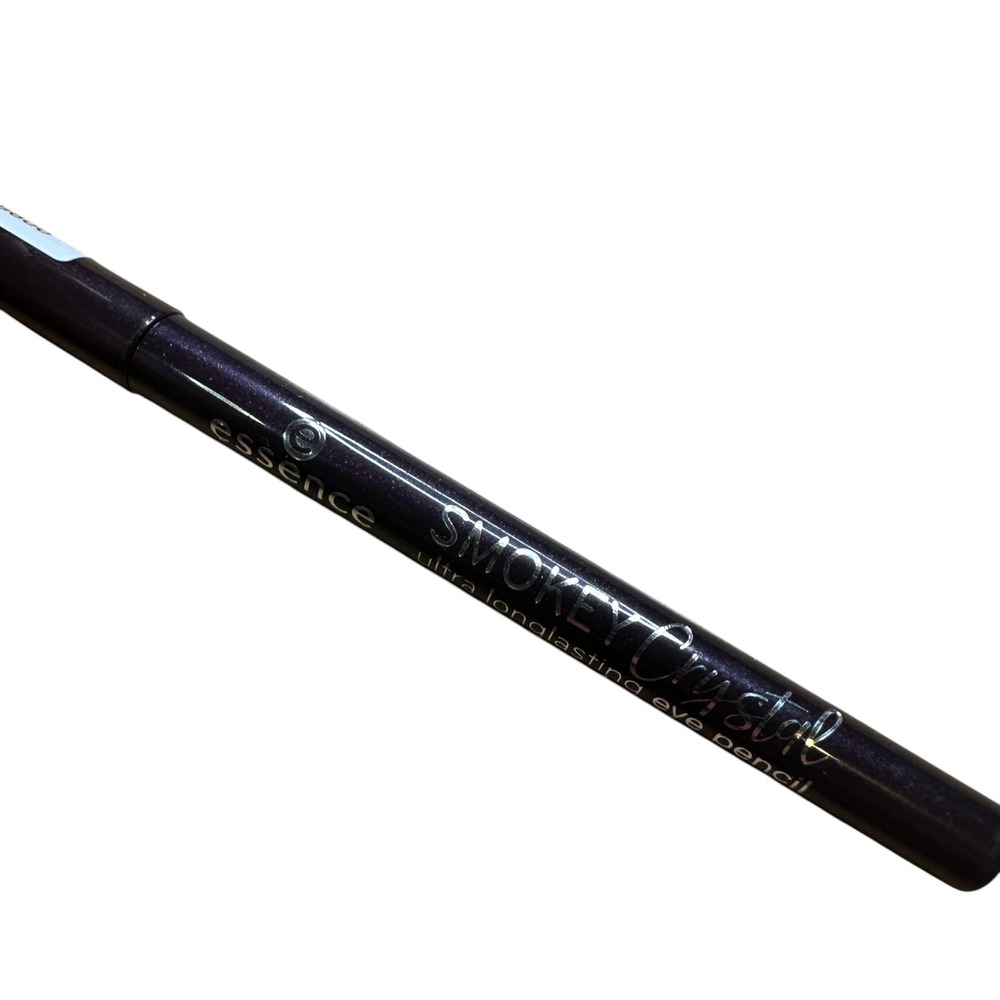 Essence Smokey Crystal Ultra Longlasting Eye Pencil Eyeliner Makeup